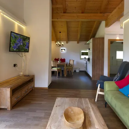 Silbermond -407- شقة